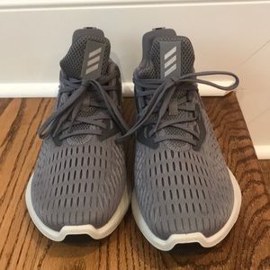 Adidas Men’s AlphaBounce shoes